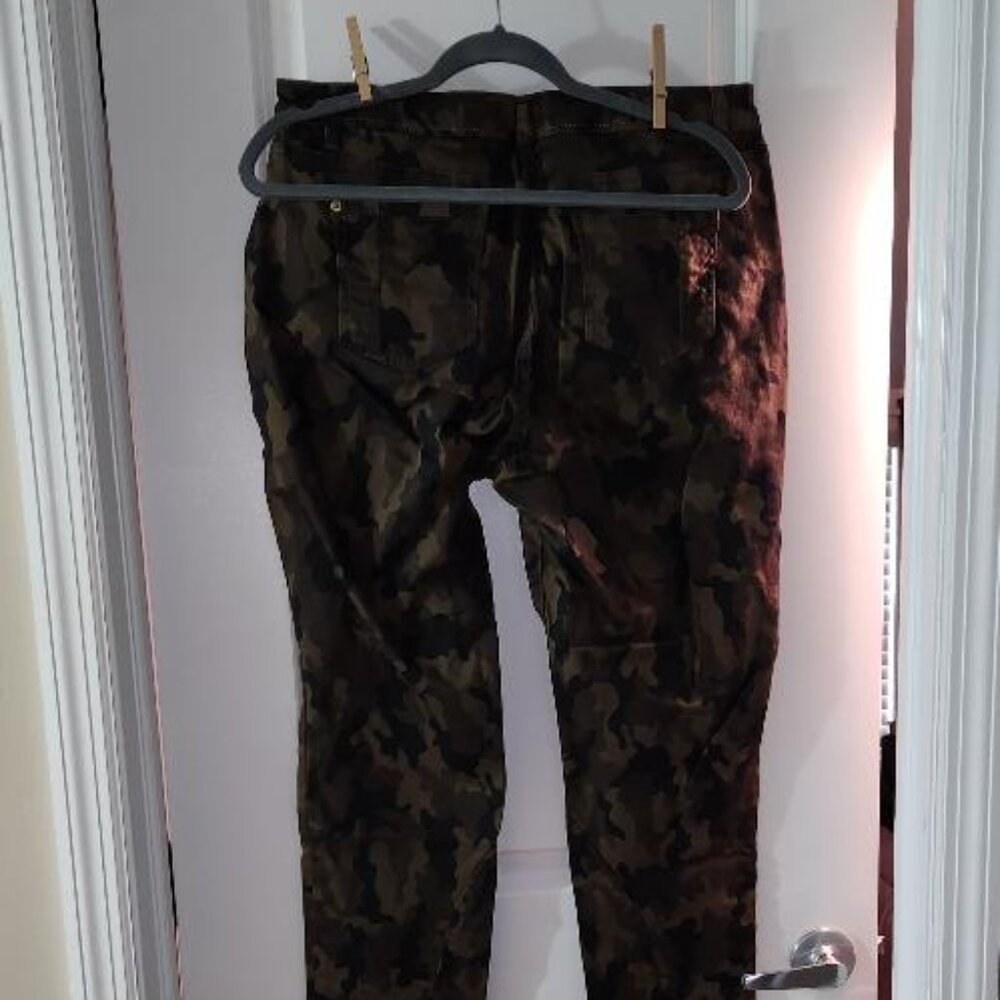 Poetic Justice Maya Gold Zipper Camo Midrise Skinny Jeans - Picture 2 of 11